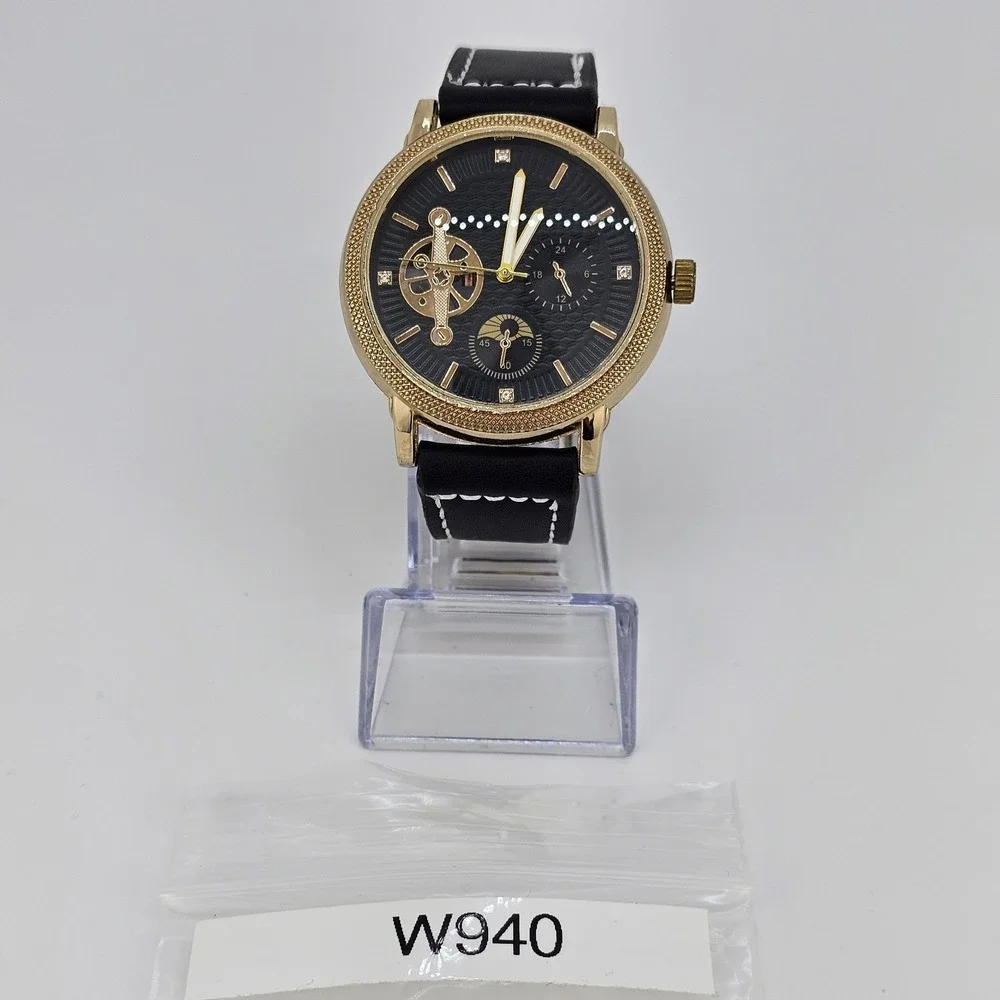 Men's Watch 44MM Black Dial New‎ Black Faux Leather Bands New Battery